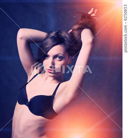 girl in the night club girl in the night club 6250653