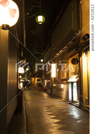 Pontocho Night view 6252612