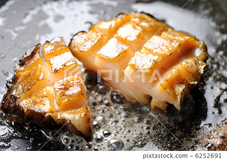 Abalone steak Abalone steak 6252691