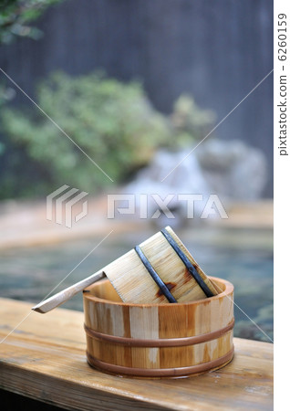 露天浴池 6260159