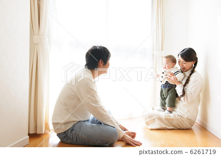 寶寶和家人 寶寶和家人 6261719