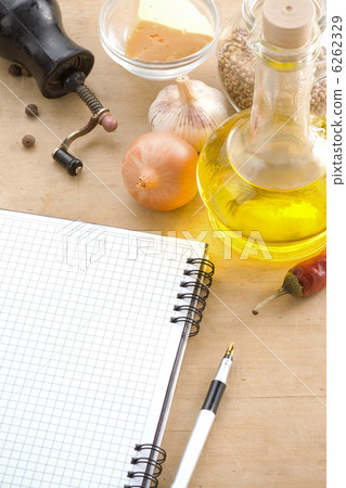 open notebook cookbook ready for recipe 6262329