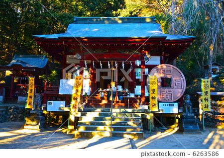 The worship hall of Hijiri Shrine (Kuroya, Suganita, Chichibu City, Saitama Prefecture) 6263586