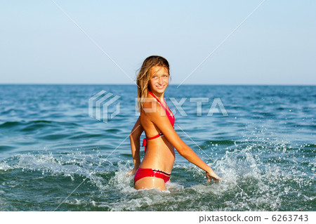 Happy teen girl 6263743