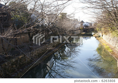 八幡護城河 6263808