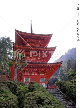 Shogunate的Mikage Chofukuji三重塔 6264817