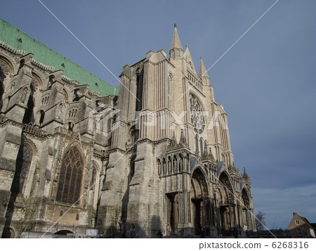 巴黎圣母院大教堂外觀 6268316
