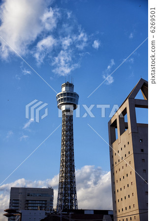 Yokohama Marine Tower 6269501