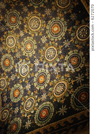 Ravenna's early Christian building group "Galla Placidia Mausoleum" 6272070