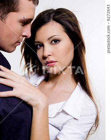 Portrait of beautiful sexual couple 6272643