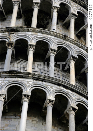 Arches of the Leaning Tower of Pisa 6277125