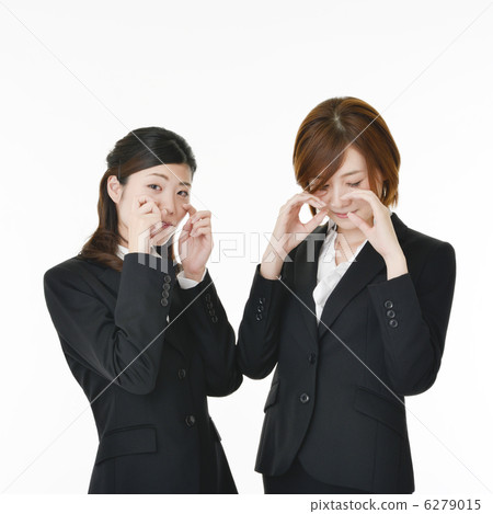 Crying business woman Crying business woman 6279015