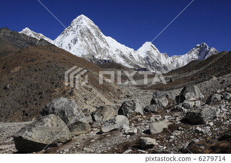 去珠穆朗瑪峰高速公路 6279714