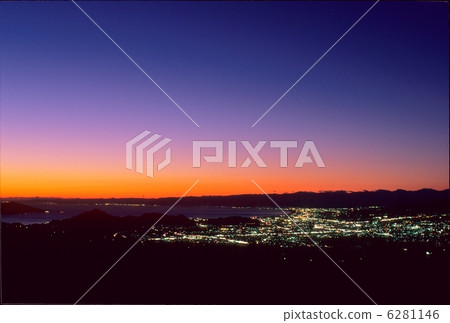 A light A light 6281146