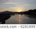 Kinokawa的第一個日出 6281899