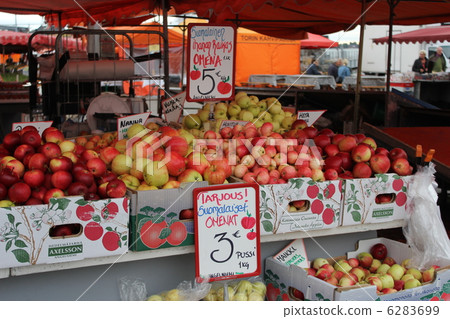 赫爾辛基市場 6283699