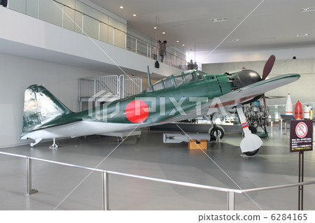 airplane airplane 6284165