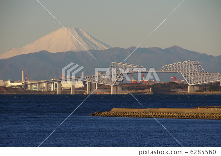 Gate Bridge and Mt. Fuji Gate Bridge and Mt. Fuji 6285560