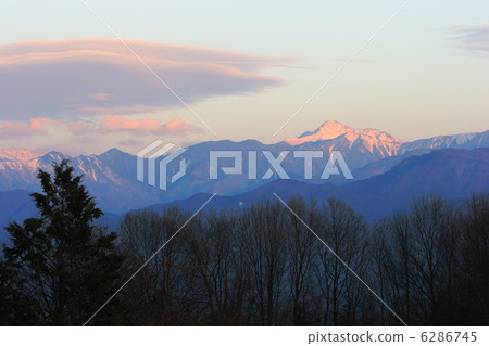 Shiomi-dake stained in light brown Shiomi-dake stained in light brown 6286745