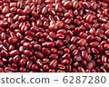 Red beans 6287280
