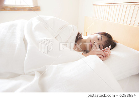 睡覺的睡眠圖像小姐 睡覺的睡眠圖像小姐 6288684