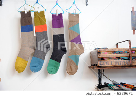 襪子專賣店的店內展示 6289671