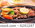 Lemon steak 6291287