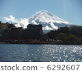 Fuji from the lake 6292607