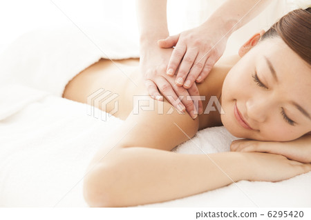 Aroma massage Aroma massage 6295420