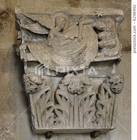 Autumn, Sapel Capital of Saint Lazare Cathedral 6296992