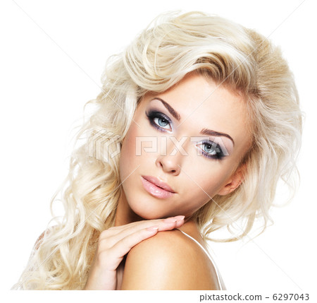 Beautiful blond woman with long hair Beautiful blond woman with long hair 6297043