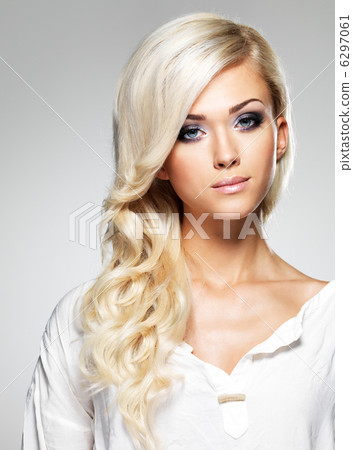 Fashion model with long white hair Fashion model with long white hair 6297061
