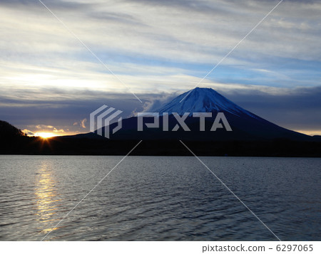 松蔭湖的早晨 6297065