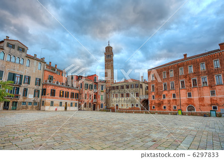 Small plaza among houses. Venice, Italy. Small plaza among houses. Venice, Italy. 6297833