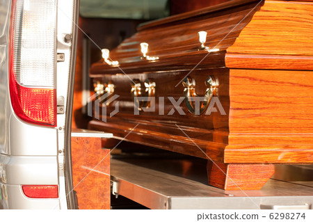 Funeral with coffin in hearse Funeral with coffin in hearse 6298274