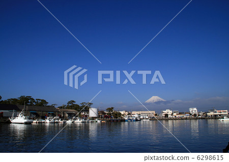 Numazu Harbor 6298615