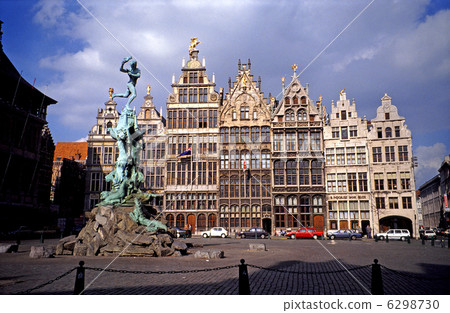 Antwerp 6298730