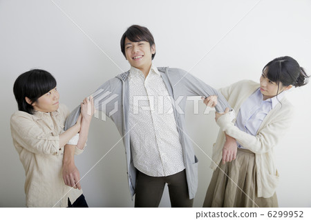 Triangular relationship 6299952