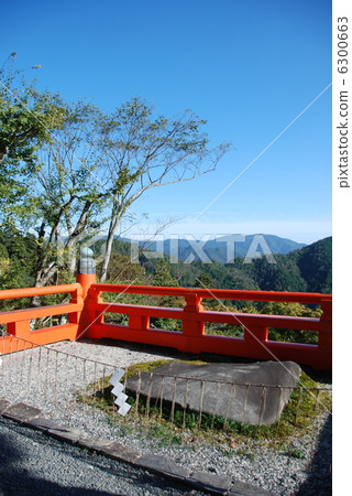 Kurama-dera的“Shoumun Kage”(京都市Sakyo-ku倉敷町) Kurama-dera的“Shoumun Kage”(京都市Sakyo-ku倉敷町) 6300663
