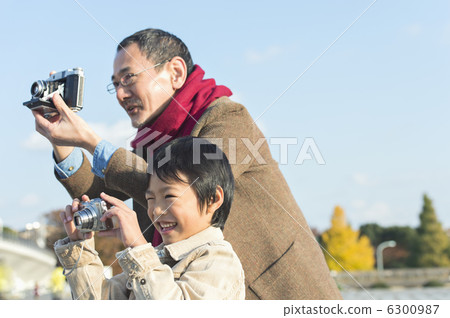 Senior couple and grandchild Senior couple and grandchild 6300987
