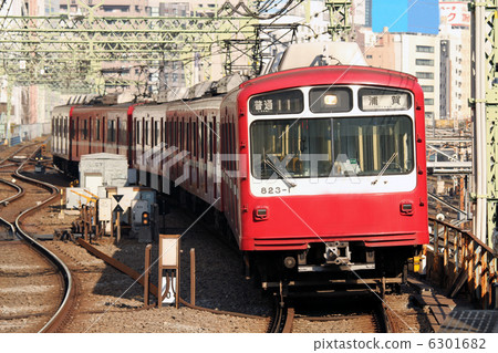 Keikyu 800 form train To ordinary Uraka 6301682