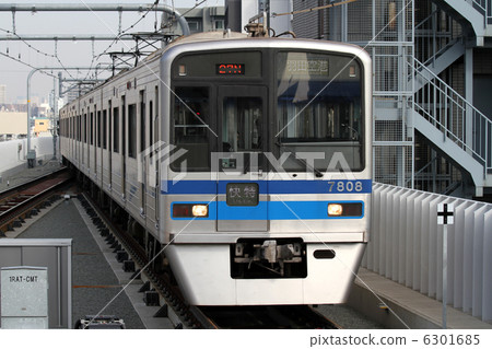 北方農業7300形式列車7808組織形成愉快的飛往羽田機場的特殊航班 北方農業7300形式列車7808組織形成愉快的飛往羽田機場的特殊航班 6301685