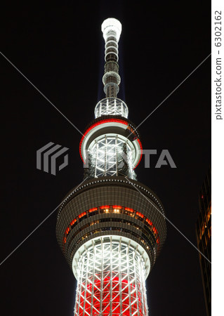 Tokyo Sky Tree's Christmas Light Up Candle Tree 6302162