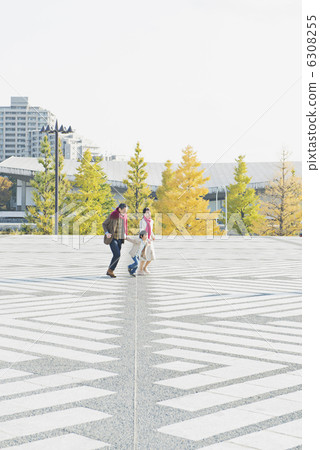 高級夫婦和孫子 6308255