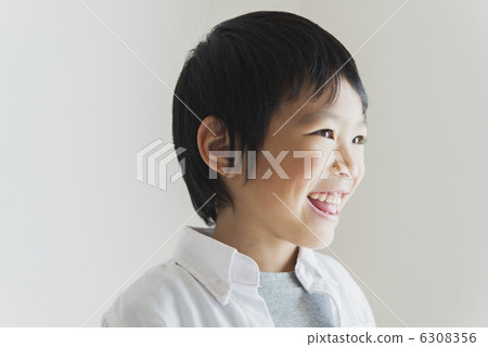 高級夫婦和孫子 6308356