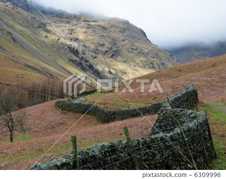 Dramatic winter landscape in the Lake District, the outskirts of Wasdale Dramatic winter landscape in the Lake District, the outskirts of Wasdale 6309996