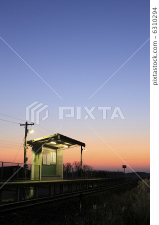 Unattended station 1 6310294