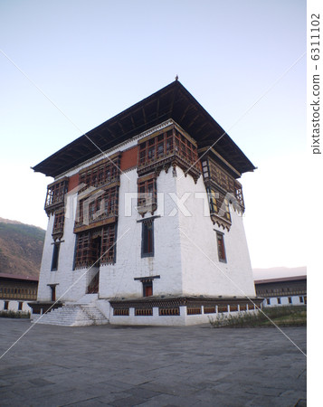 Tashicho Zon 6311102