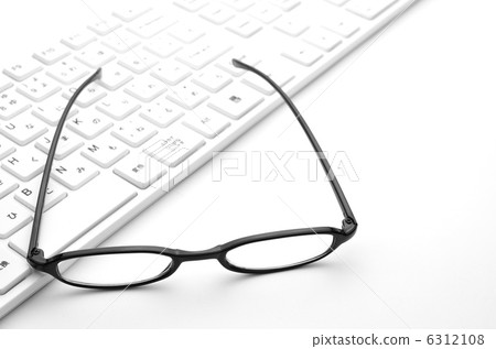 眼鏡黑邊鍵盤 6312108