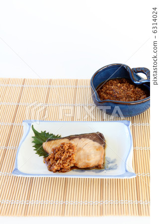 照燒·垂直吃醬油曲 照燒·垂直吃醬油曲 6314024